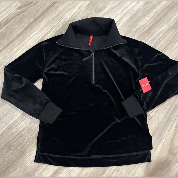 Spanx AirEssentials Black Velvet half zip Small New with tags retails $154 - Picture 5 of 5